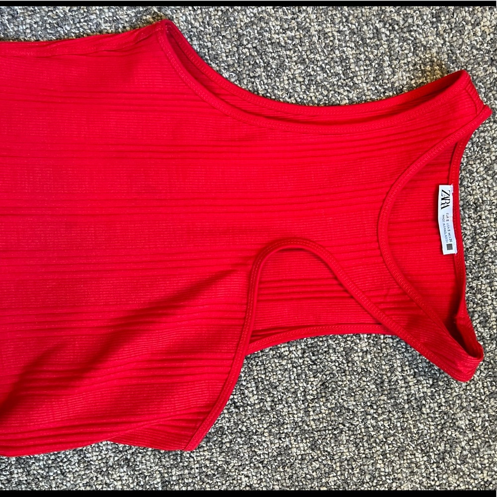 ZARA TOP